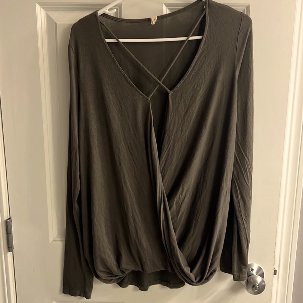 Wishlist Light Weight Top - Large